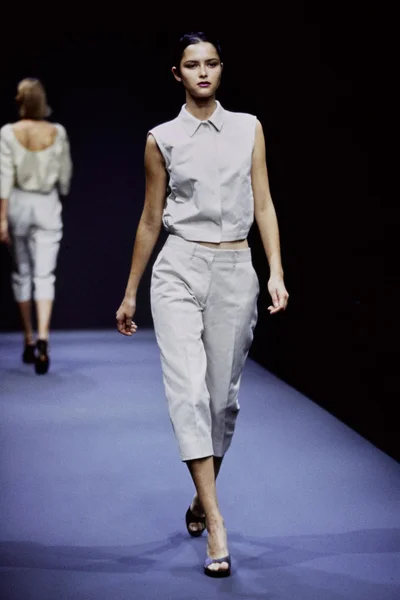 Look 7